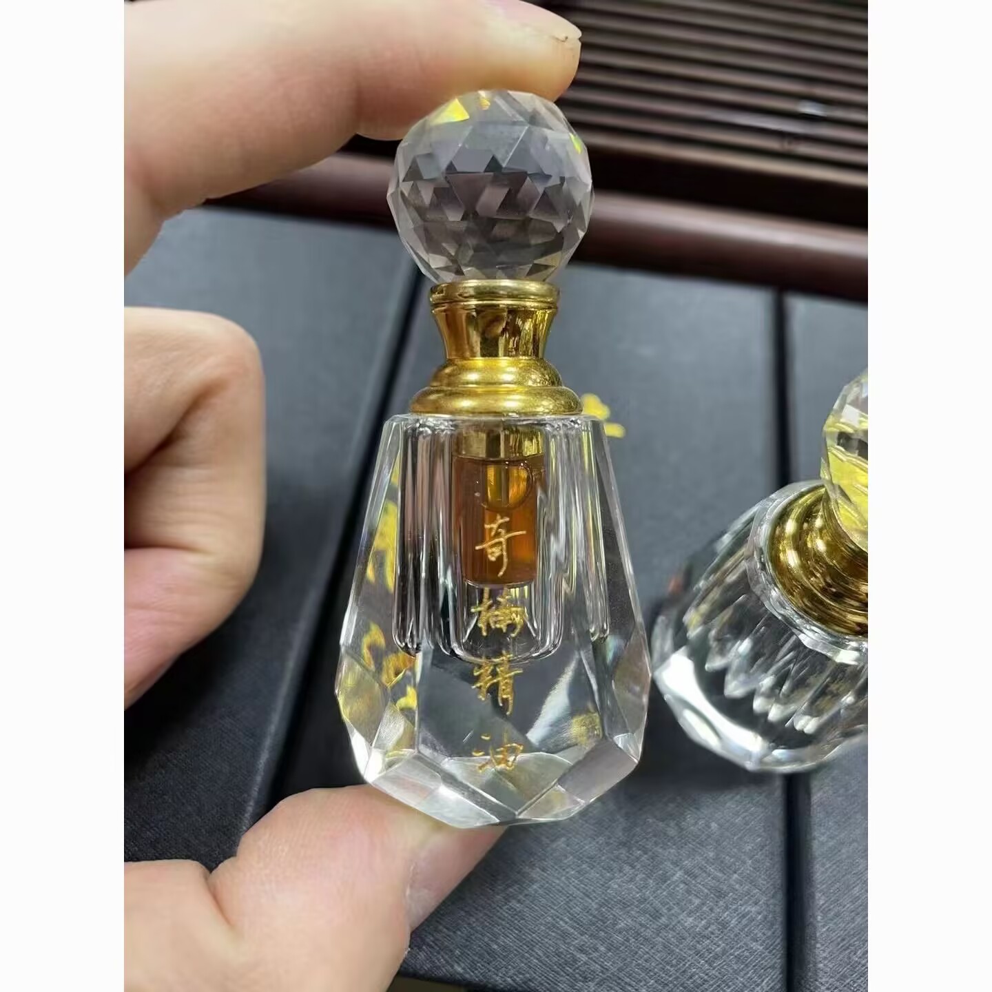 Perfume Quality Fragrance Oils - زيت عطر العود الغني 2 مل/علبة،